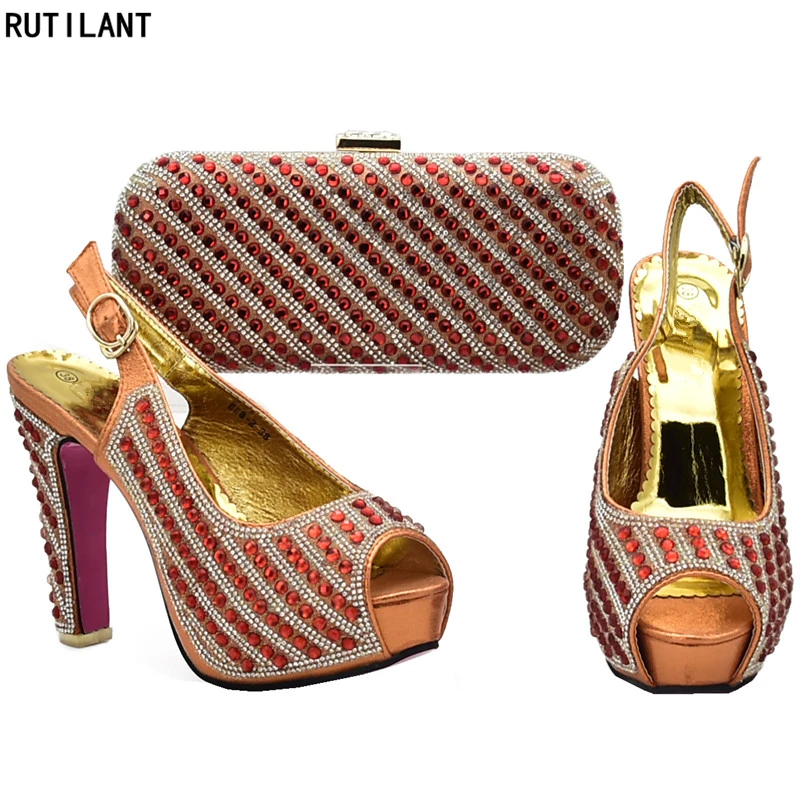 

New Arrival Nigerian Shoes and Matching Bags Set Decorated with Rhinestone Women Shoes and Bags To Match Set Sale Party Pumps