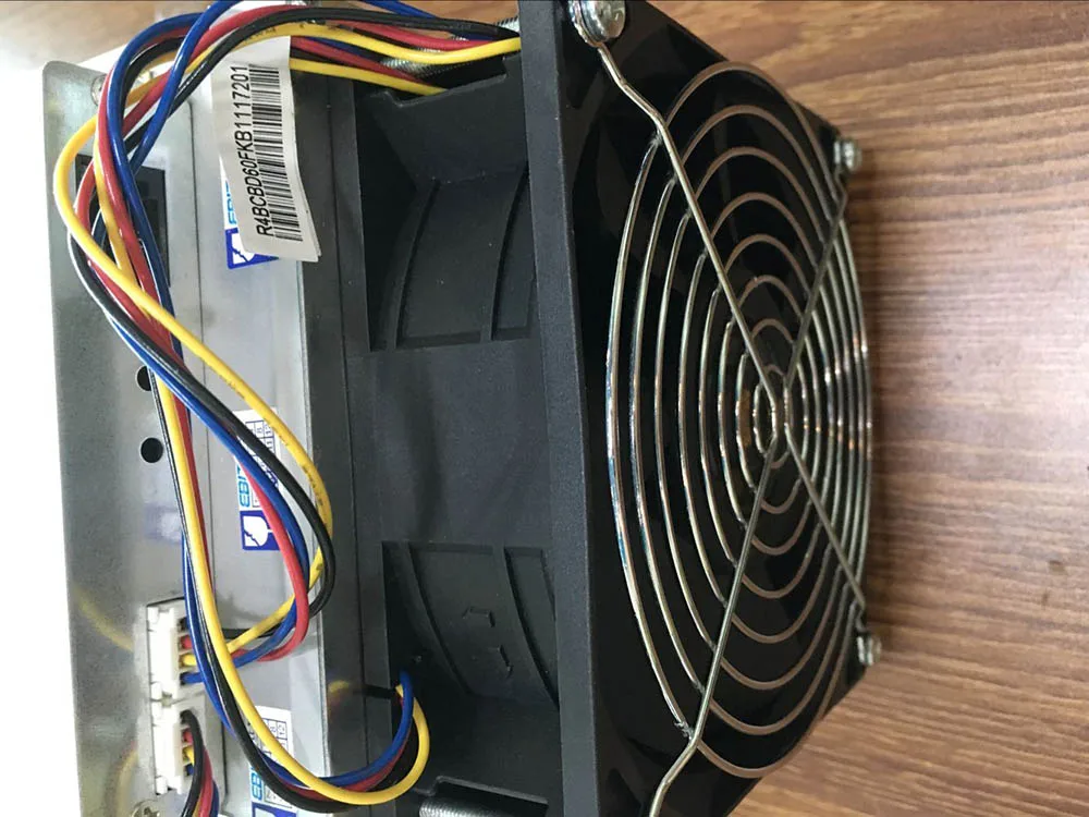 Используется Bitcoin Miner Ebit E9 + Miner 9 T Bitcoin Miner 14nm Asic Miner BTC BCH Miner