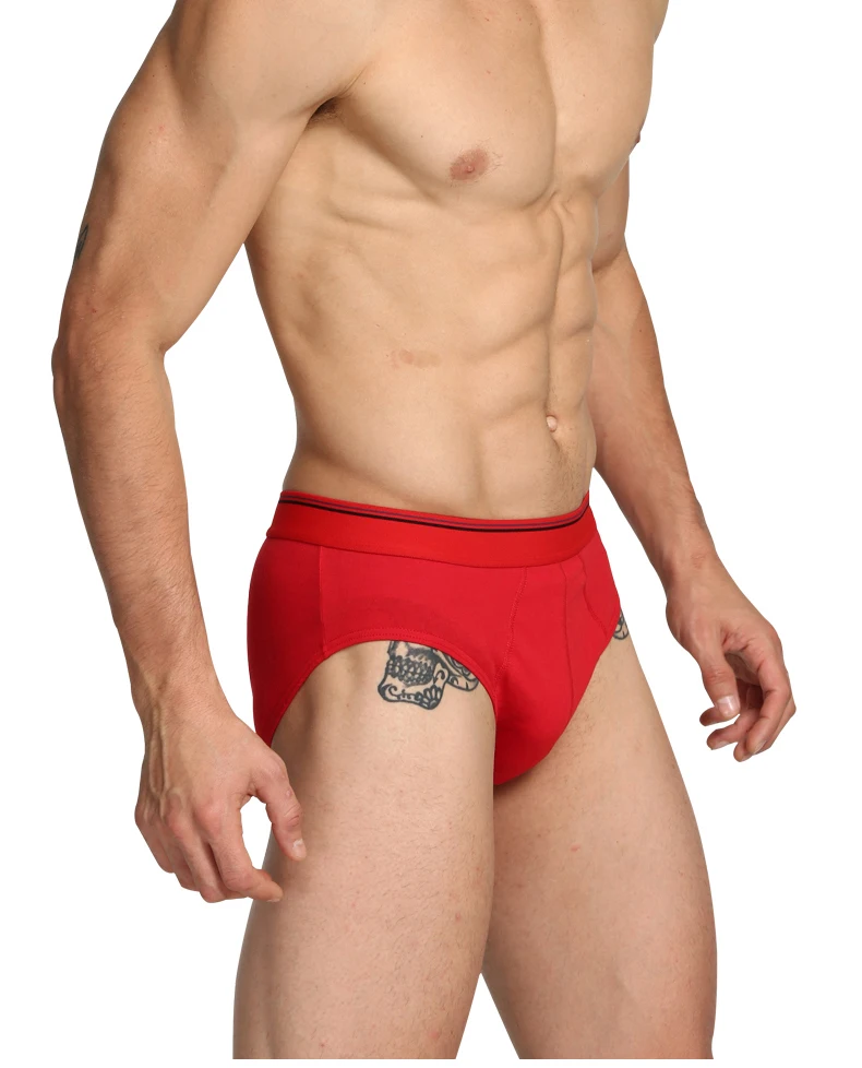 M18