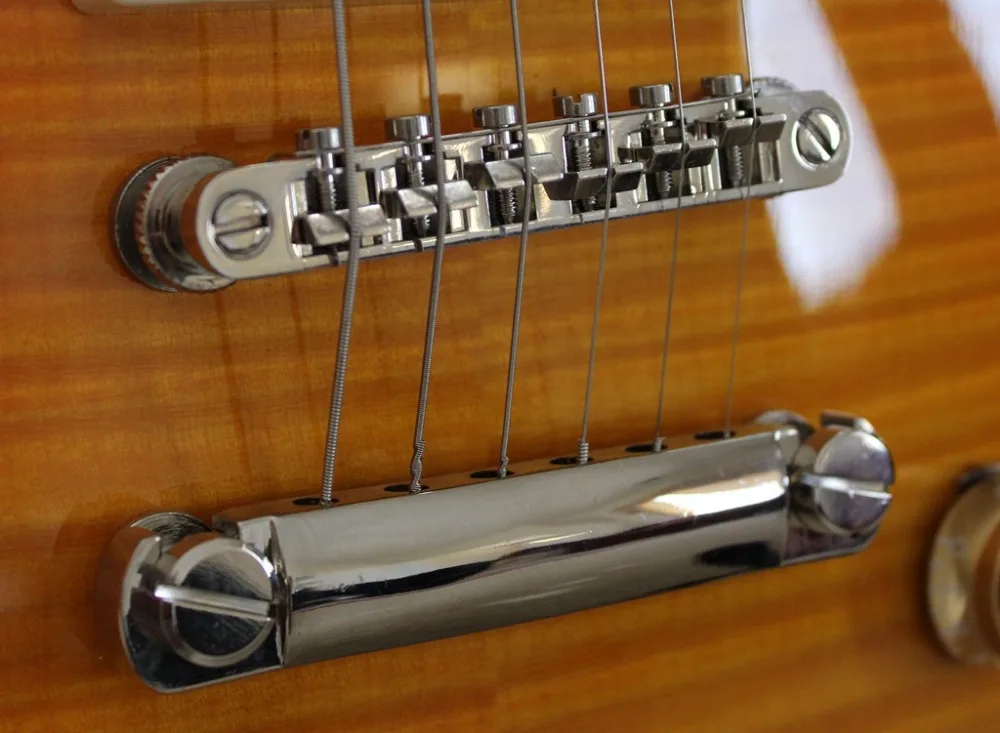 2012-07-10-Epiphone-Les-Paul-Tribute-Plus-0072