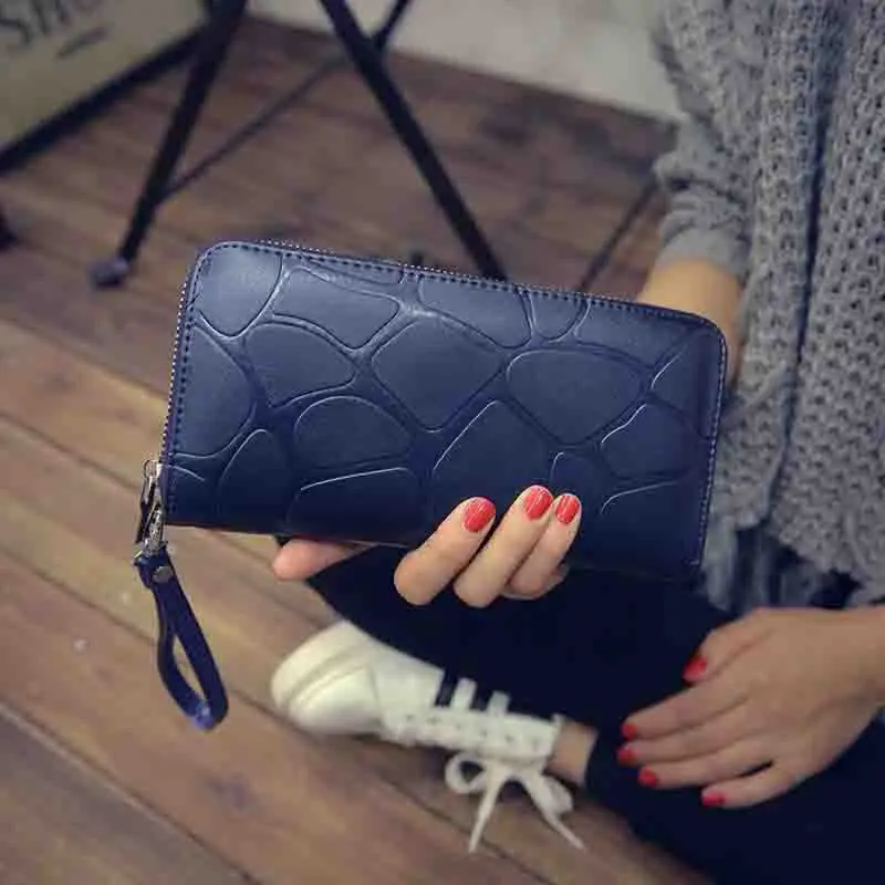 New Korean Women's Fashion Trend PU Wristlet Wallet Fashion Leisure Hand Wallet With Card Holder Long Wristlet Wallet