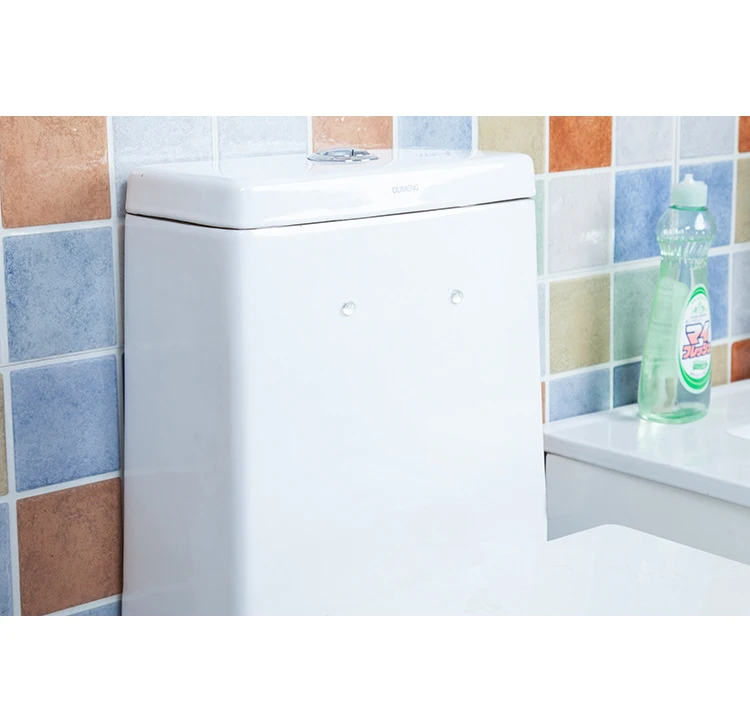 3411579563_1051487683