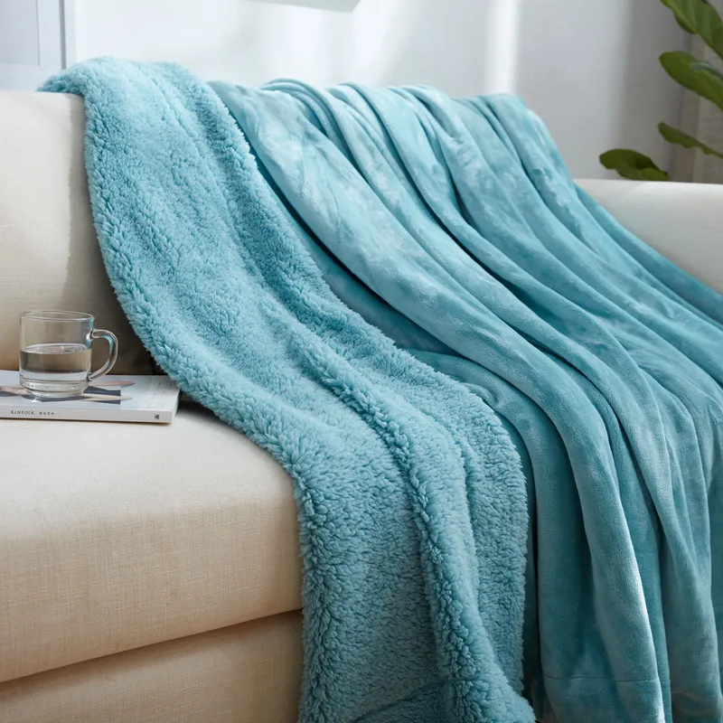 

Natural Life Warm And Soft Mint Green Lambskin Blanket Comfortable Breathable Bed / Sofa / Plane / Travel Carry
