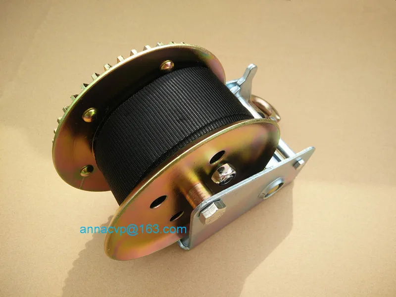 HAND WINCH  (4)
