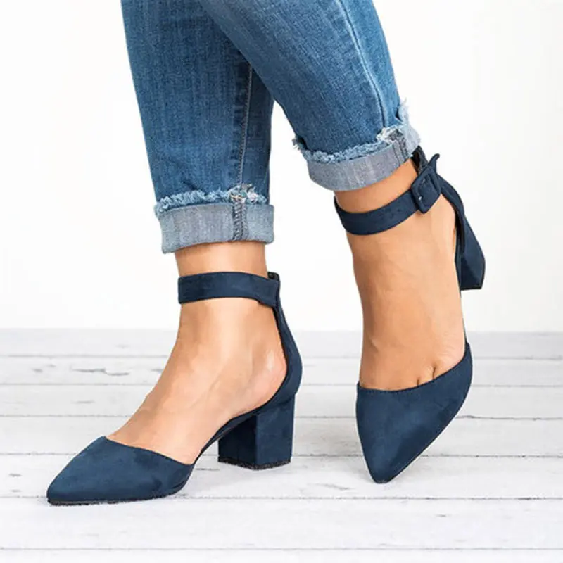Women Sandals 2019 Fashion Low Heels Sandals For Summer Shoes Woman Casual Block Heel Zapatos Mujer Plus Size 43 Sandale Femme Women Sandals 2019 Fashion Low Heels Sandals For Summer Shoes Woman Casual Block Heel Zapatos Mujer Plus Size 43 Sandale Femme