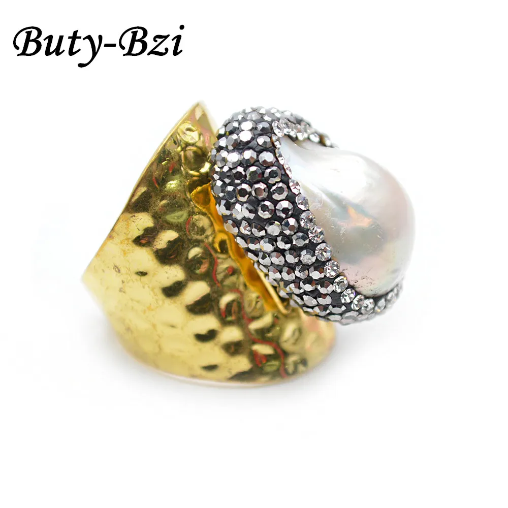

Natural White Baroque Pearl Band Rings Jewelry High Quality