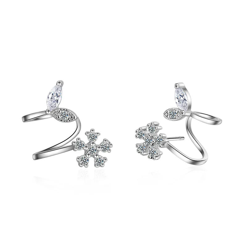 

New arrival 925 sterling silver fashion shiny crystal snow flower ladies`stud earrings jewelry women gift Anti allergy student