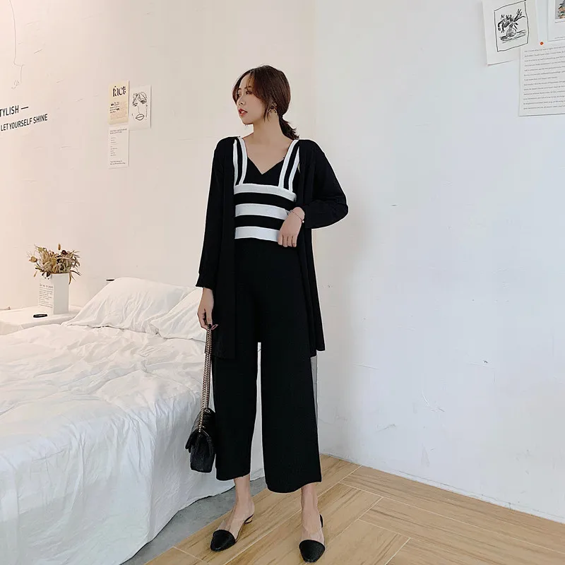 Женский трикотажный короткий топ ALPHALMODA жилет + куртка широкие брюки повседневный