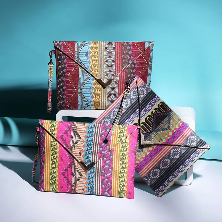 2511801197_2094737602