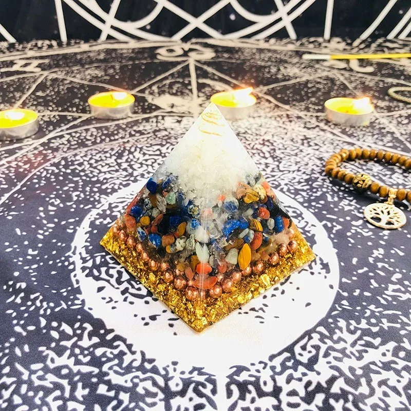 

AURAREIKI Orgonite Pyramid Raziel Sahasrara Chakra Natural White Crystal Color Crystal Resin Pyramid Crafts Symbolizes Beautiful