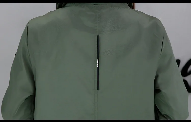 6256727107_1320769436