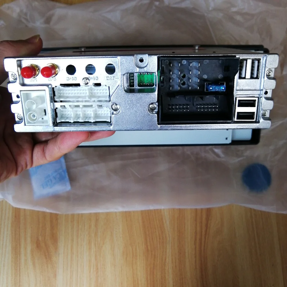 Perfect Newest Android 8.0 Octa Core 4G RAM 64G ROM GPS Navigation 7 " Car DVD Player for BMW E39 5er/M5 96-03 with Radio/Bluetooth/RDS 32