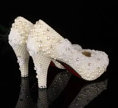 2016 Gorgeous Fashion Stiletto Heel Round Toe Lady Shoes crystal and pearl wedding shoes Lace flower