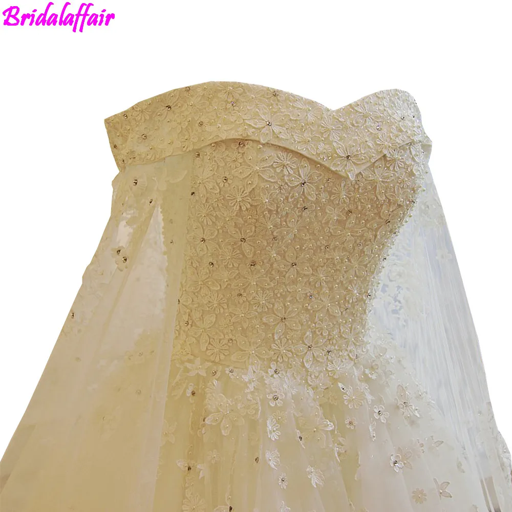 

2018 Vintage Wedding Dress Flowers with Crystals Pearls Long Train Bridal Dresses Lace Luxury Wedding Gowns brautkleid