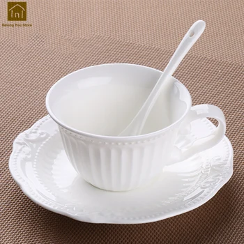 

Creative Beautiful Ceramic Tea Cups Coffee Cup Saucer Set Porcelain Tea Cups Saucers Tazas Pots Pires Drinking Supplies WKD054