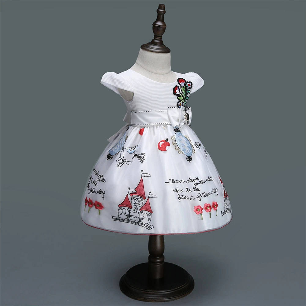 White Baby Dresses Girl Newborn 1st Year Birthday Infant Outfit Cute Princess Party Wedding Christening Dress Gown For Baby Girl (4)