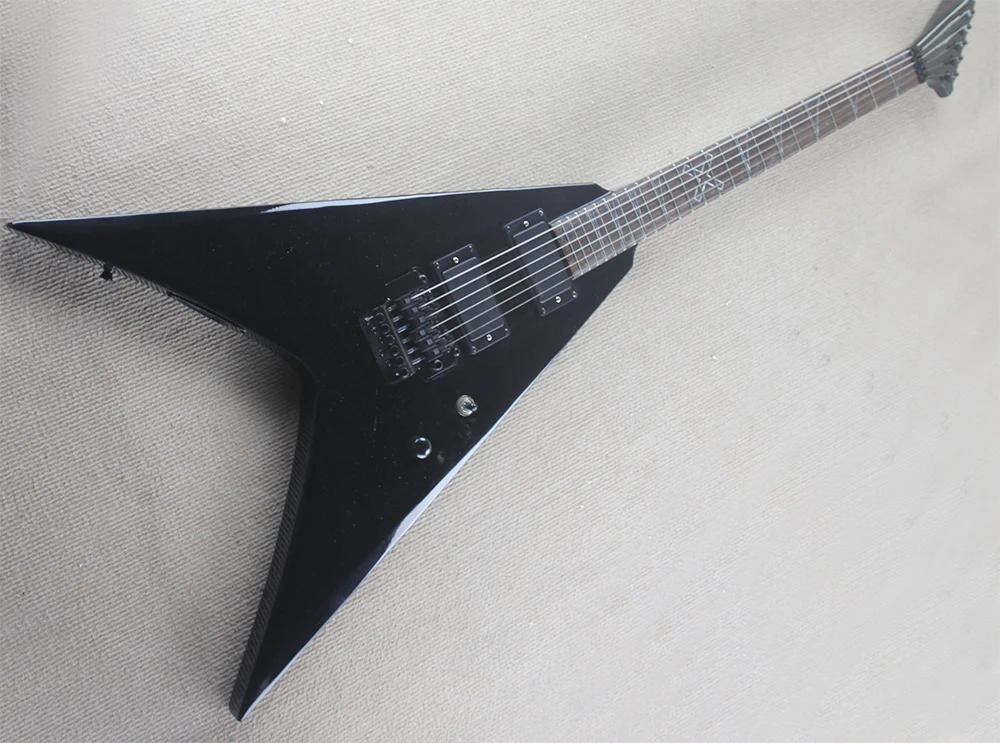 

Black Electric Guitar with Active Circuit,Rosewood Fingerboard,Black Hardwares,Tremolo,offering customized services