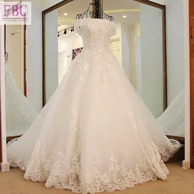 2018 Real Picture Ball Gown Tulle Wedding Dresses Scoop Handmade 2018 Real Picture Ball Gown Tulle Wedding Dresses Scoop Handmade Flowers Lace Liques Bridal Gowns