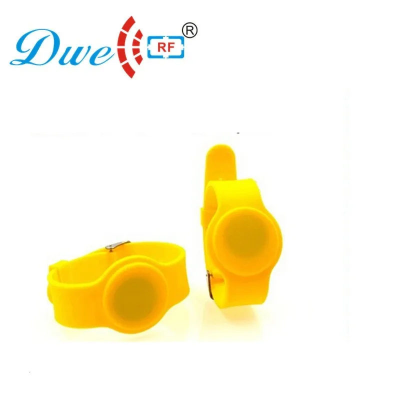 

10pcs per lot rfid chip tk4100 125khz Keychain Access Bracelet control access keys rf wristbands key tag rf card