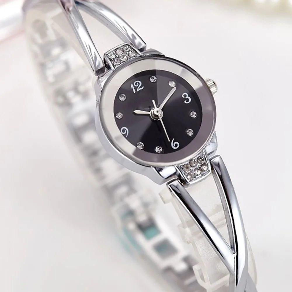 

Luxury Women's Fashion Watches Stainless Steel Quartz Wrist Watch Waterproof Women's Fashion Watch Gift
