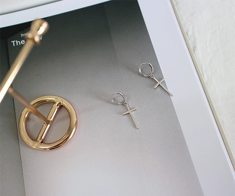 cross shape drop earring-2