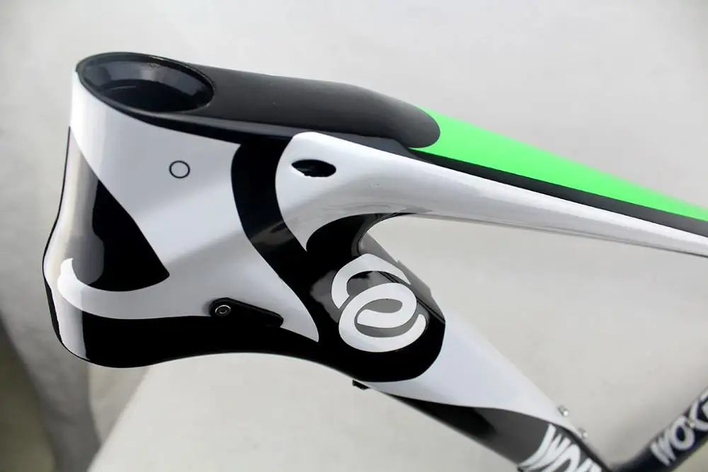 Discount carbon fiber mtb frame 26er Glossy 26" mountain bikes frame 26  carbon bicycle frames BSA  BB68 white green  Italian flag Glossy 5