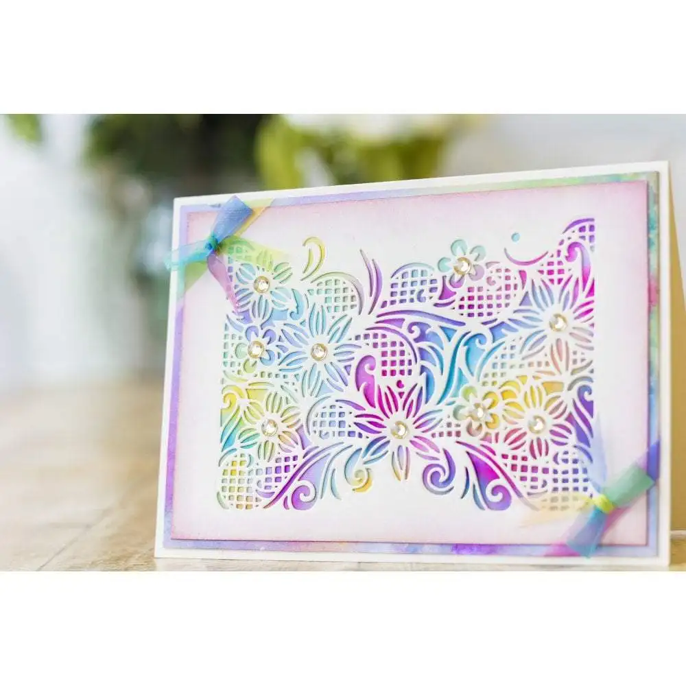create-a-card-cut-on-edge-metal-die-floral-dreams-p34486-67999_image_2000x