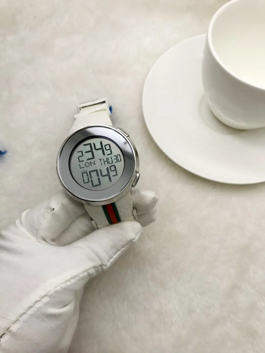 

Luxury Brand New Men Watch Collection Digital Black Green Red Blue Rubber White Strap 44mm Sport Watches