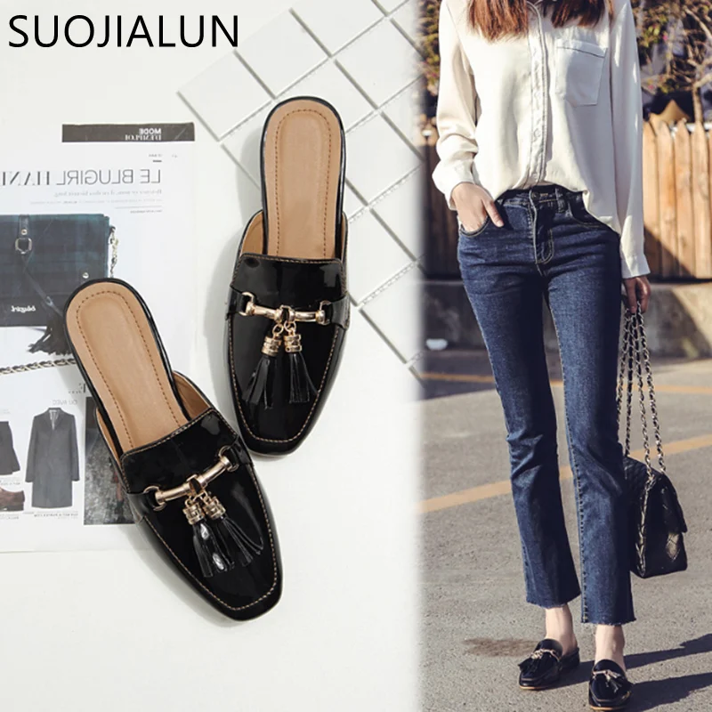 comprar Marca 2018 Outono Plus Size 36 41 SUOJIALUN Mulheres Chinelos Mulher Deslizamento Em Mulas Chinelo Dedo Do Pé Quadrado Planas de Metal fivela de Slides
