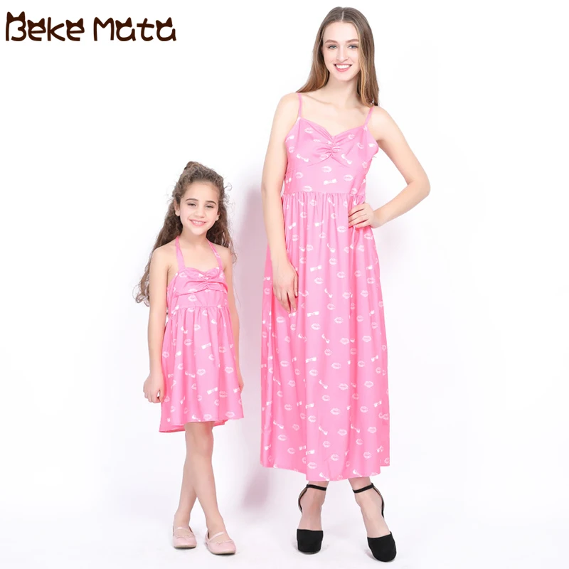 

Mother Daughter Dresses Summer Mommy And Me Clothes Mom Daughter Dress Pink Family Look Mum Girl Clothing Family Matching Pajama