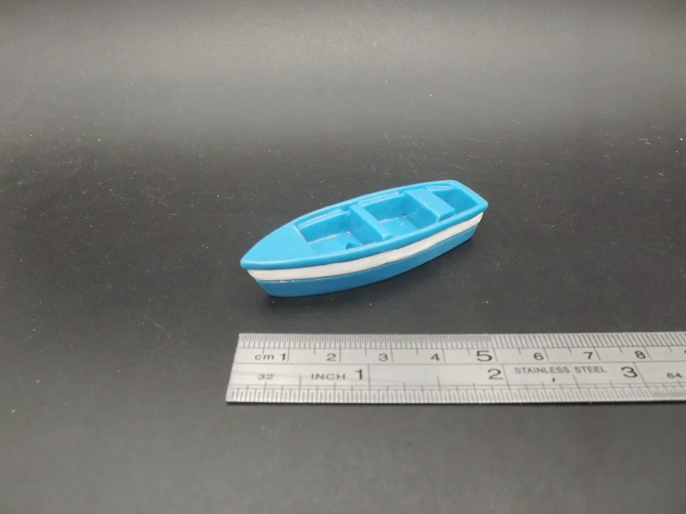 Tiny-B103-Boat (14)