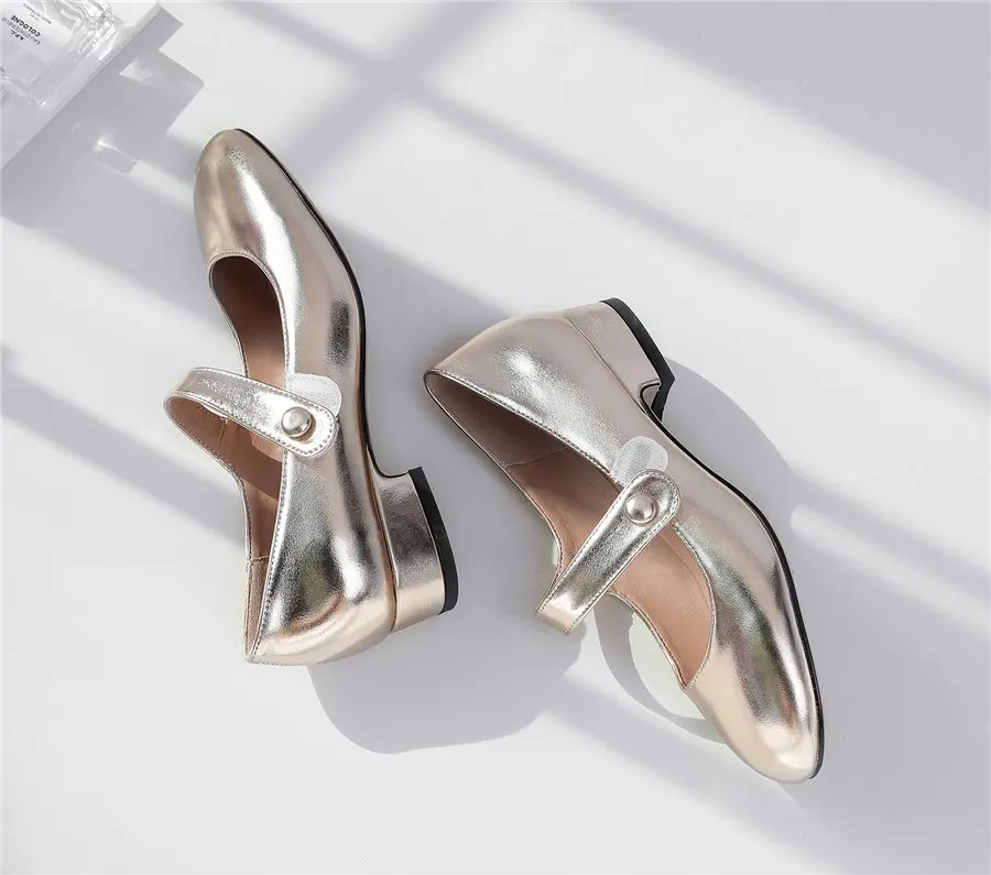 Сладкий серебро золото металлическое PU Мэри Джейн низкий квадратный каблук женские туфли-лодочки с круглым носком Повседневное Свадебная вечеринка дамы липучке туфли Лолиты