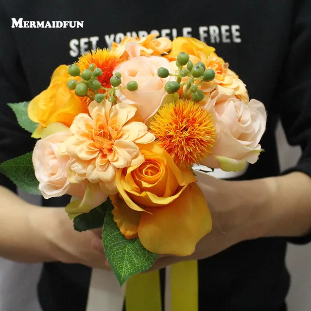 2018 Real Pictures Artificial Yellow Rose Flower Wedding Bouquet 2018 Real Pictures Artificial Yellow Rose Flower Wedding Bouquet Beautiful Accessories Bridal Bouquets With Ribbon