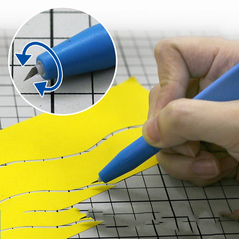 

Military Model Making Tool 360-degree Rotary Pen Knife Carving Knife Self-rotating Knife with 4 Knives