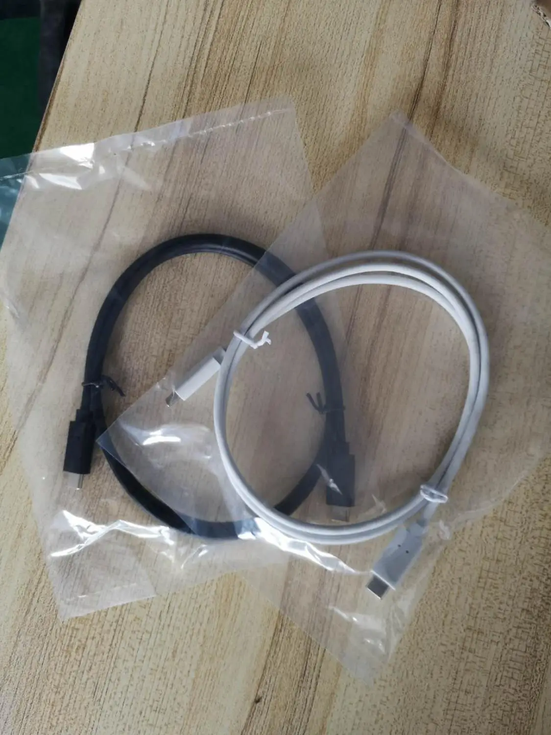 

5A USB C TO USB C Cable 1 M for USB C PD CHARGER AND LAPTOPS