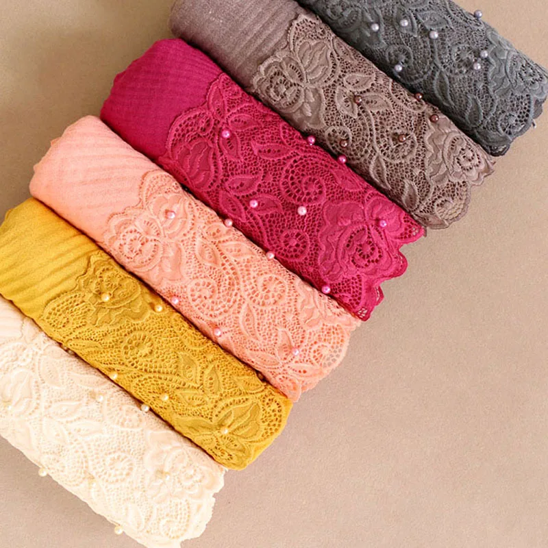 

Beautiful Lace Embroidery Edges Cotton Hijab Winter Plain Muslim Crumpled Scarf With Pearl Women Long Wrap Soft Muffler Scarf