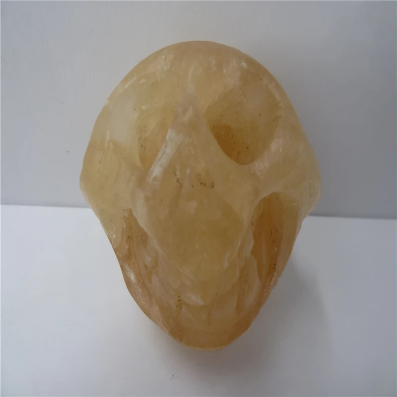 

NATURAL calcite QUARTZ CRYSTAL skull T777
