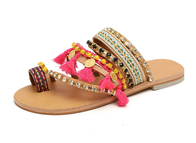 Пляжные сандалии обувь femme женская обувь летние цветные сандалии с ремешками в стиле «Гладиатор» низкие, на плоской подошве Вьетнамки размера плюс
