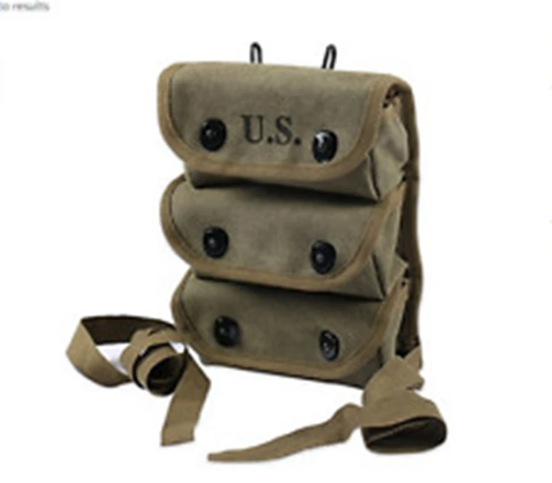 

WWII WW2 US USMC ARMY AMMO THREE POCKET CANVAS AMMO POUCH TOOL KIT