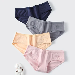 LANGSHA 4Pcs/lot Women's Cotton Panties Women Underwear Seamless Pants Brands For Girls Low Waist Briefs Comfortable Cute Panty