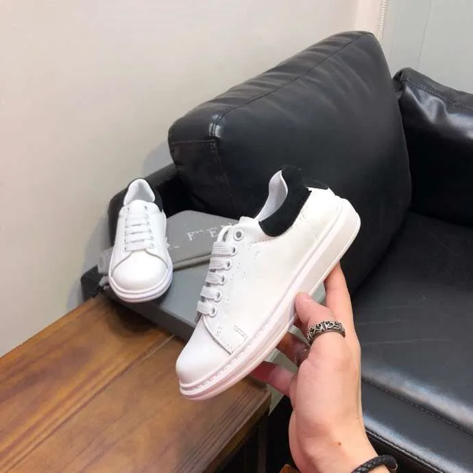 Spring and autumn boys and girls White casual shoes