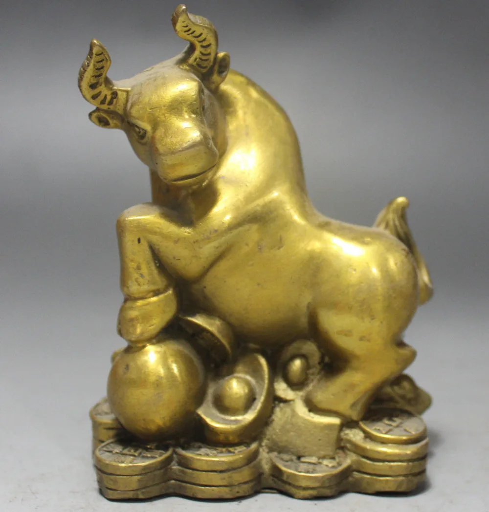 

11CM Folk Wealth Yuanbao Zodiac Chinese Pure brass Cattle Pull Bull Statue