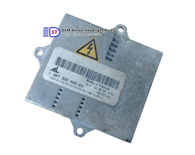 OEM Factory Xenon Headlight Ballast Control Module For Mercedes Benz
