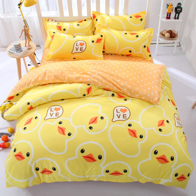 WLIARLEO 4PCS Character Bedding Set Yellow Duck Comforter bedding sets