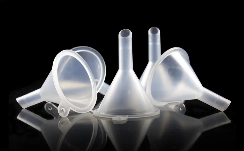 RyanVape-Liquid-Funnel-01_05