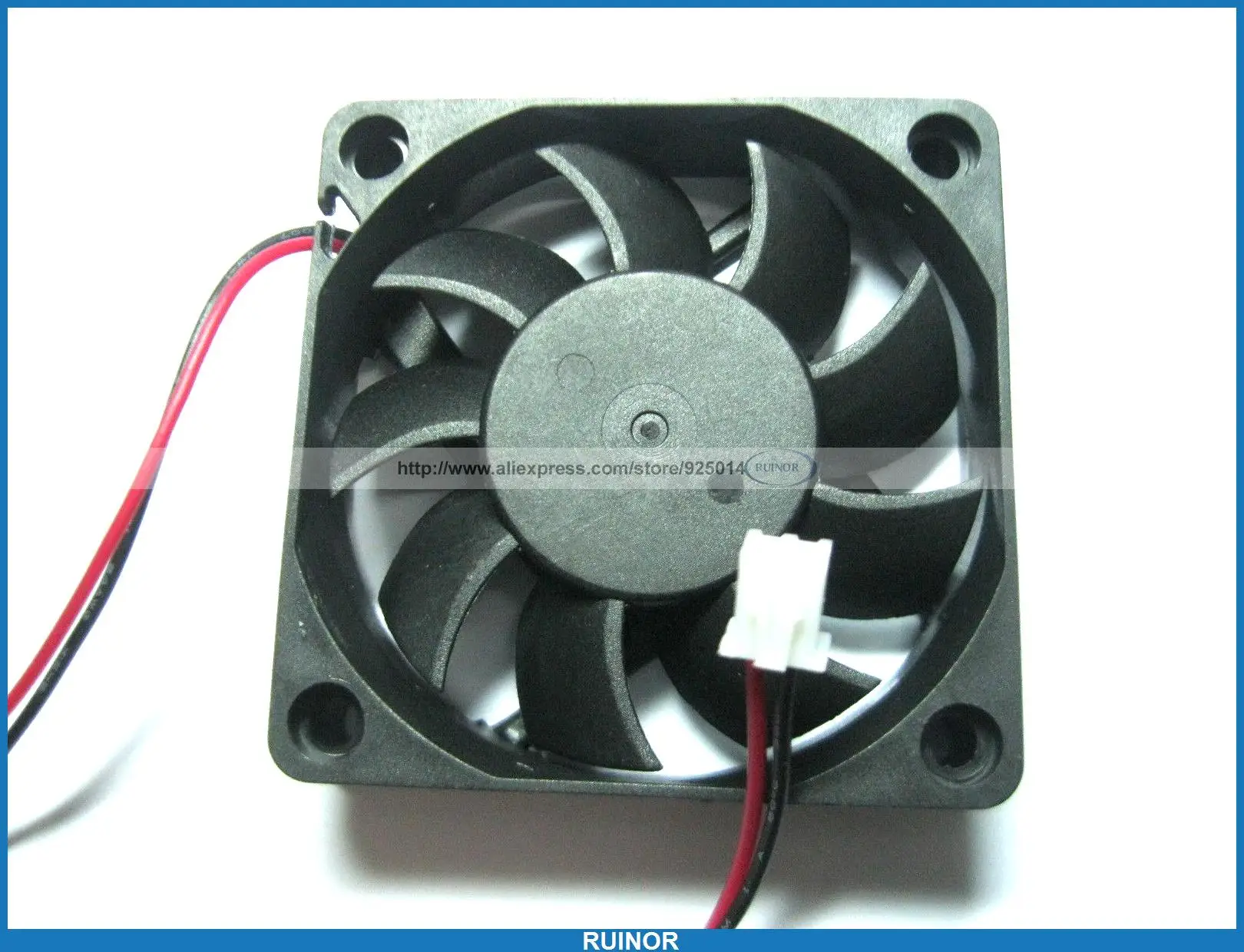 

4 Pcs Brushless DC Cooling 7 Blade Fan 6015s 12V 60x60x15mm