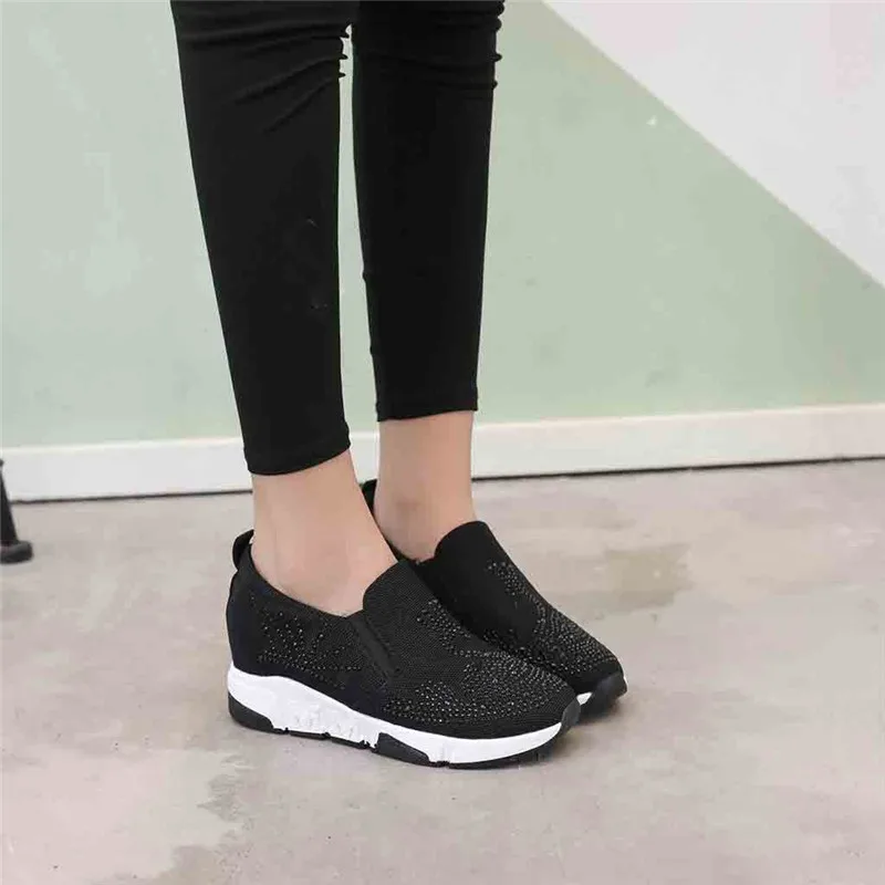 

Women Hot Sale Walking Shoes Rhinestone Breathable Increased Female Shoes Wedge Heel Shoe Women Solid Color Slip-On Shoes