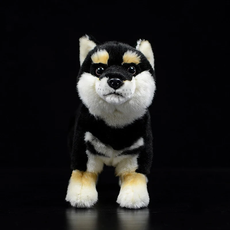 japonês preto cão animal de estimação boneca
