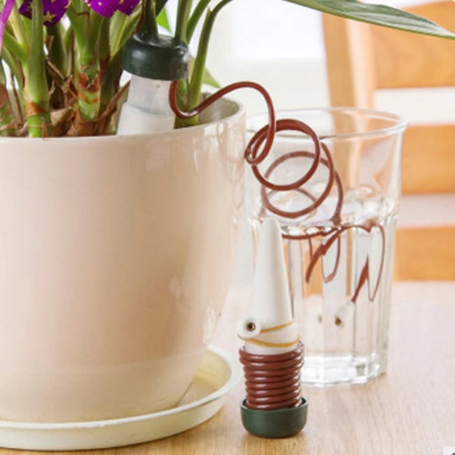 Cheap 2Pcs For Houseplant Automatic Watering Tool Indoor Auto Drip Irrigation Watering System Automatic Plant Waterers Spike