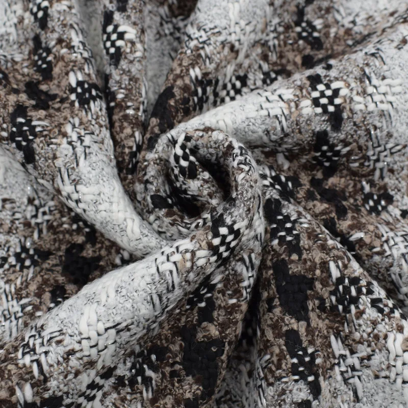 

Black And White Mixing Plaid Yarn Dyed Tweed Fabric For Dress Coat Weaving Fabrics Costura Vestidos Telas Cloth Tissu au Metre